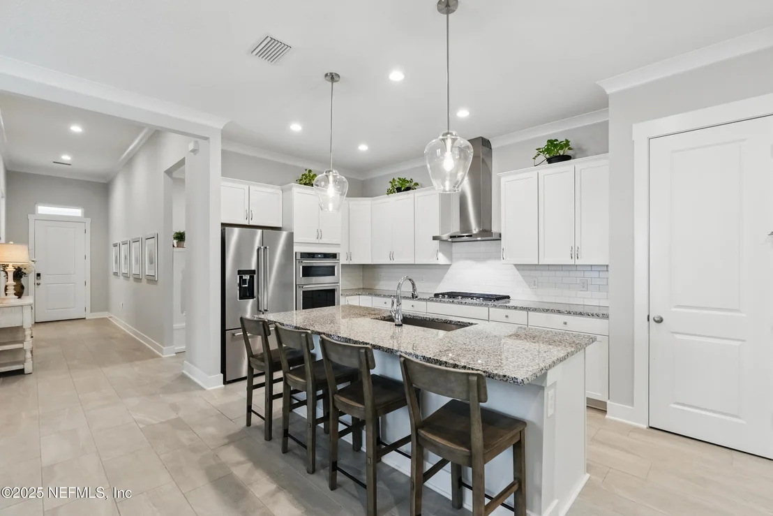 Photo of 9918 FILAMENT Boulevard