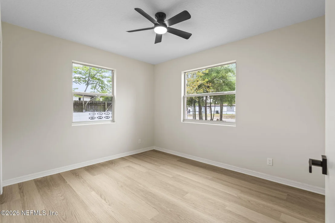 Photo of 2721 LANSDOWNE Drive