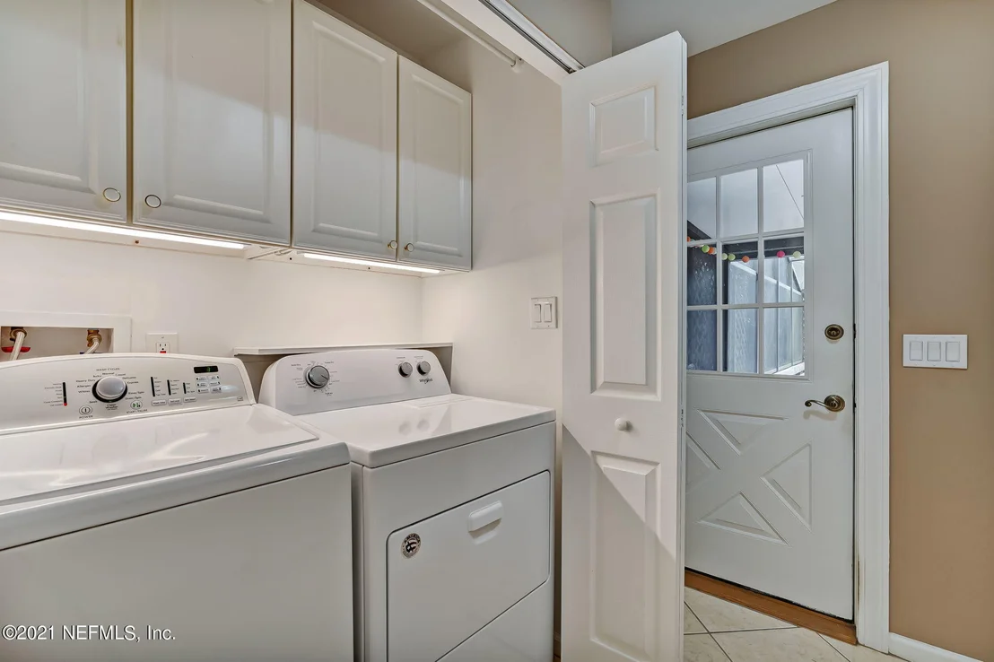 Photo of 11432 RIVER KNOLL Drive