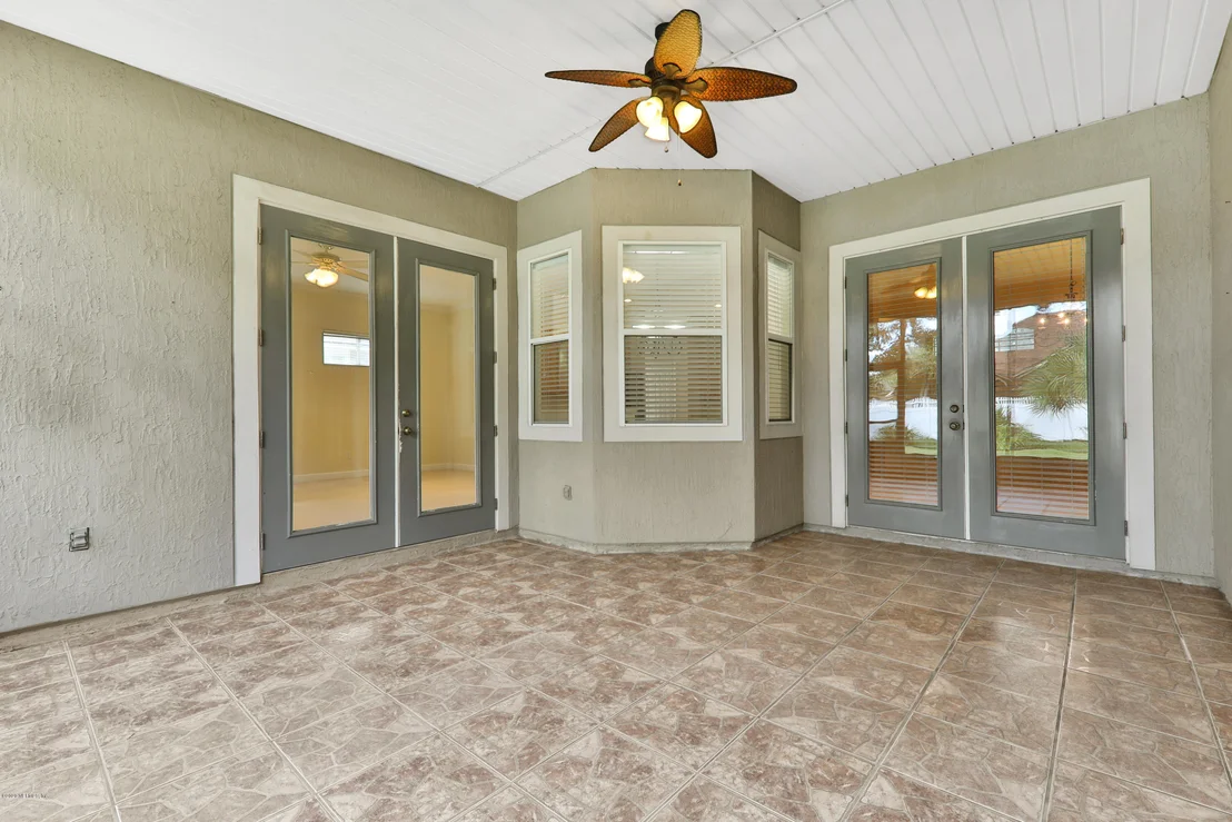 Photo of 804 RILEY Lane