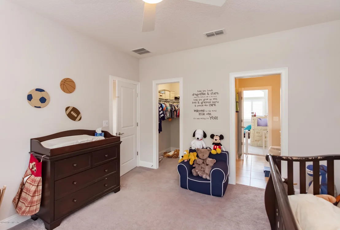 Photo of 216 VALE Drive