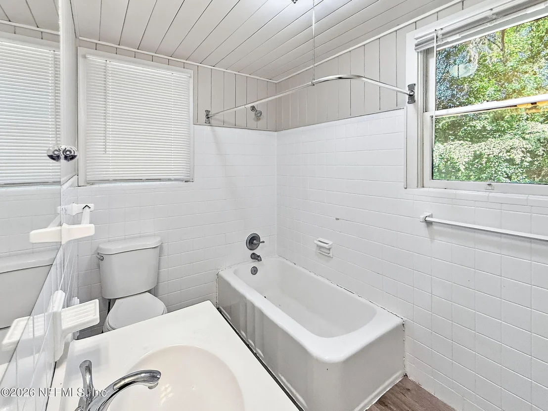 Photo of 7739 HAMMOND Boulevard