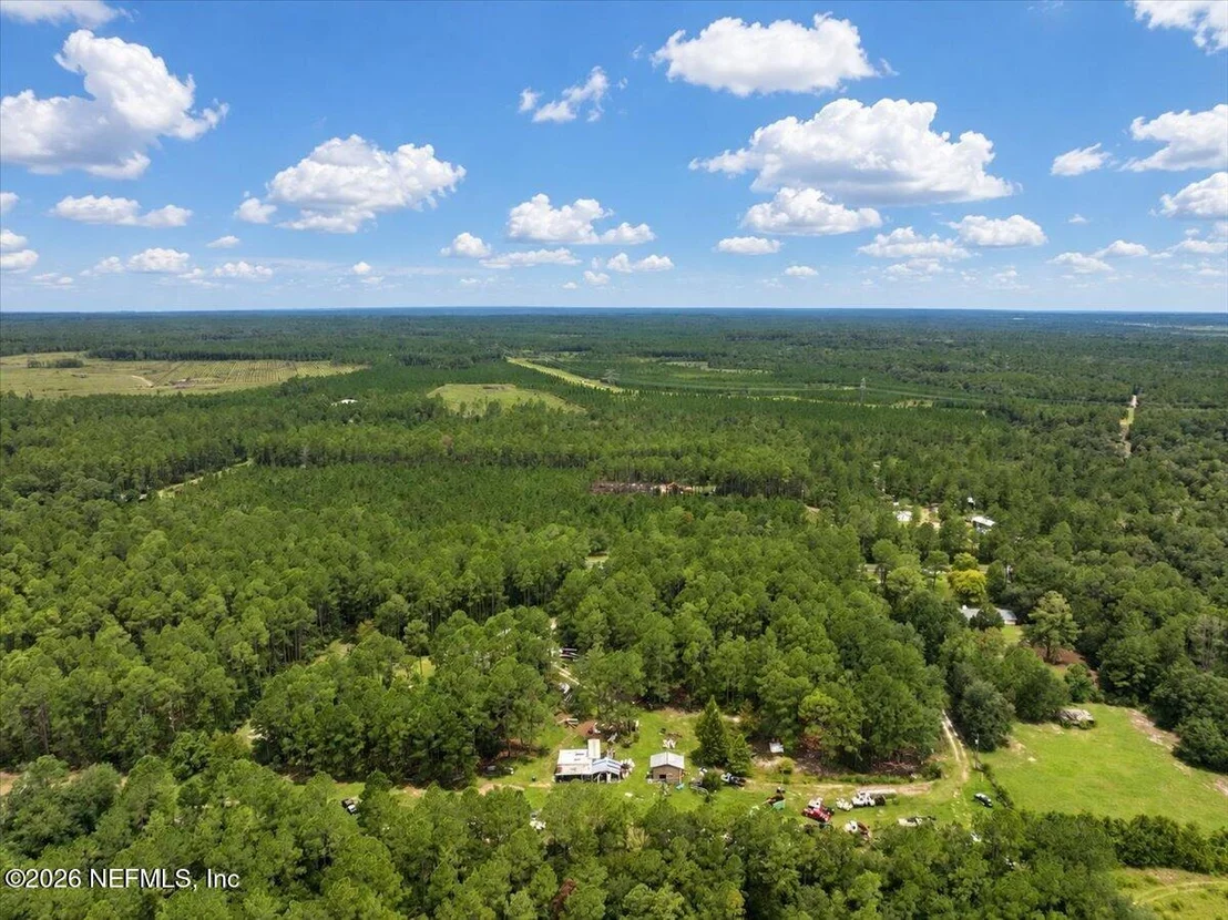 Photo of 676 S COUNTY ROAD 315