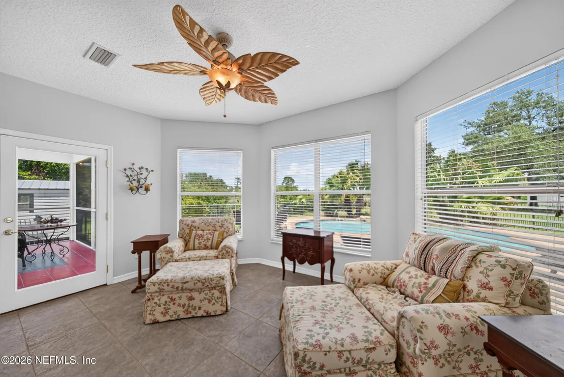 Photo of 1045 CEDAR BAY Road