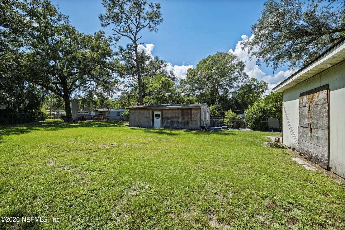 Photo of 4904 HOMECREST Circle