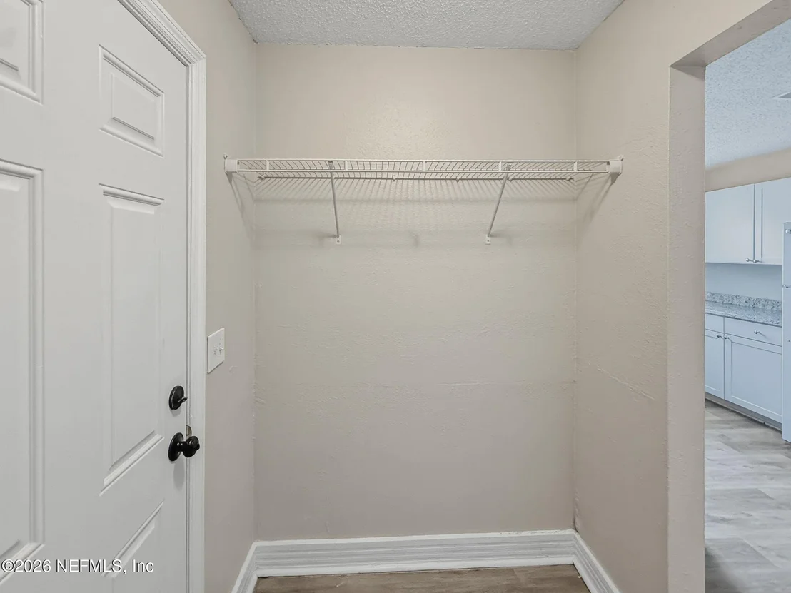 Photo of 5233 DALLEN LEA Drive