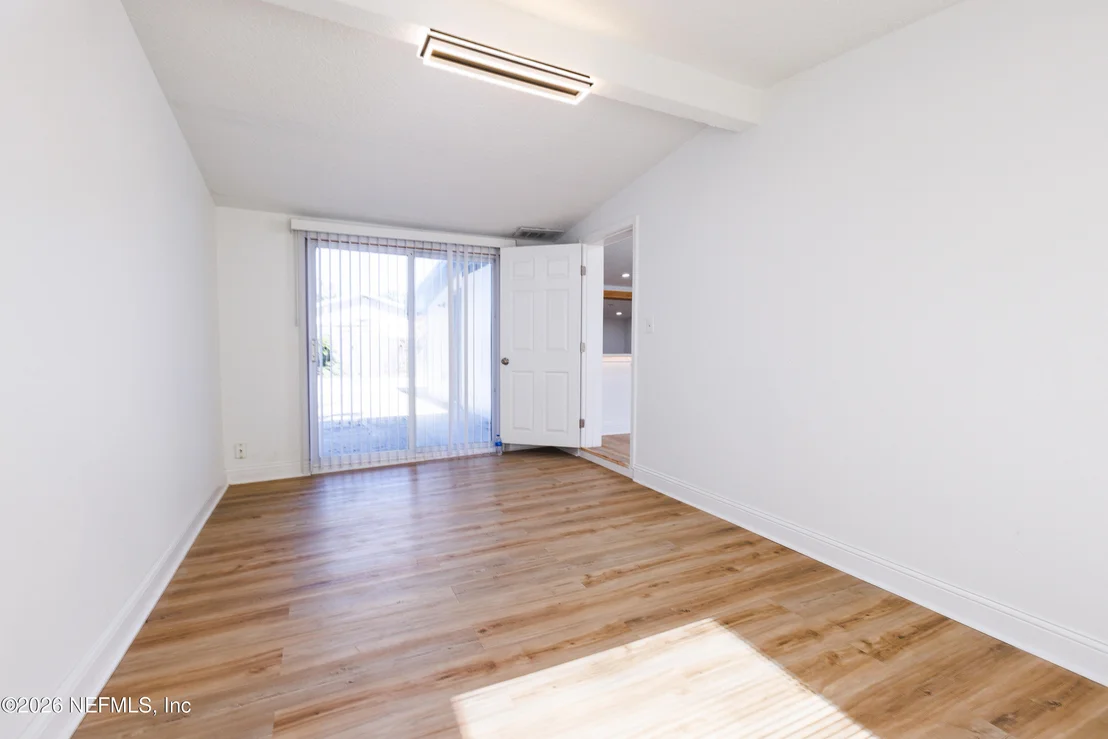 Photo of 203 RIO Road