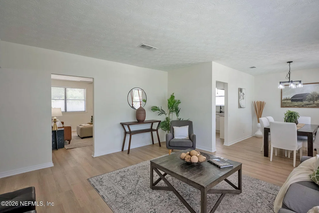 Photo of 440 TAURUS Lane
