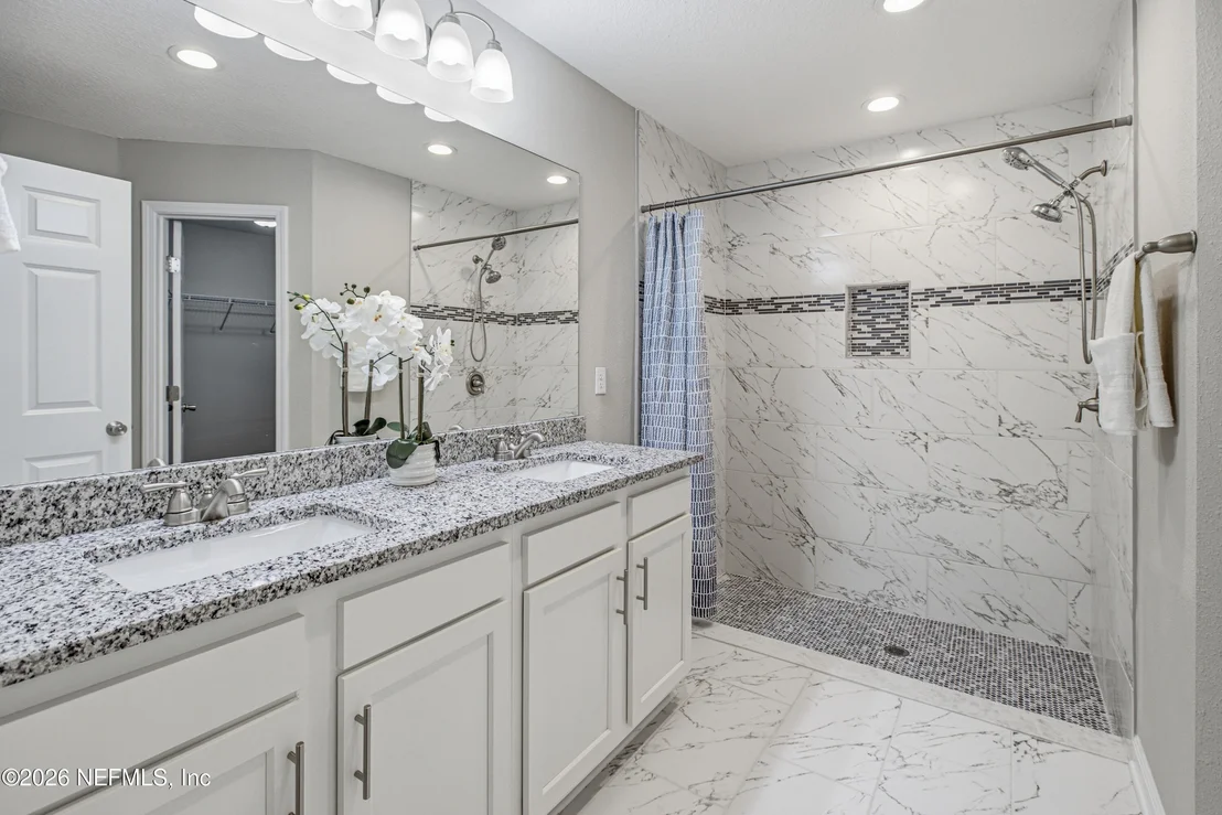 Photo of 12911 SILVER OAK Drive