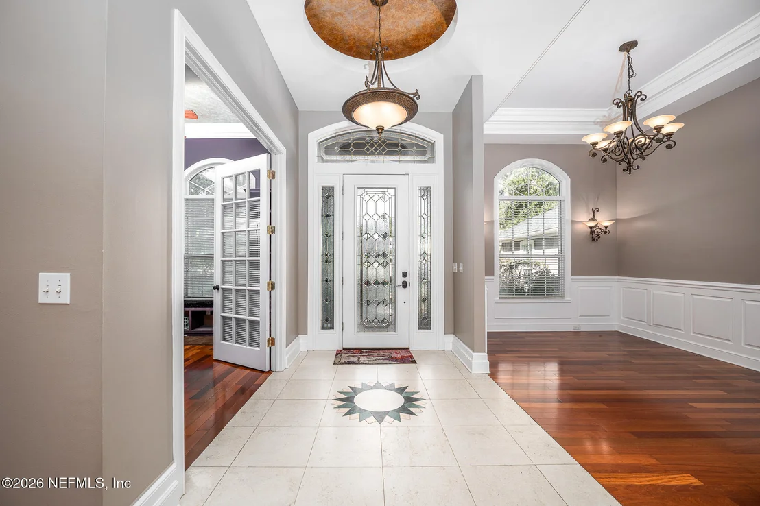 Photo of 707 STANDISH Drive