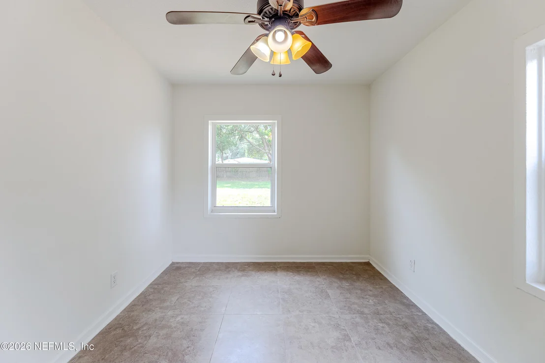 Photo of 9754 BUNCOME Road