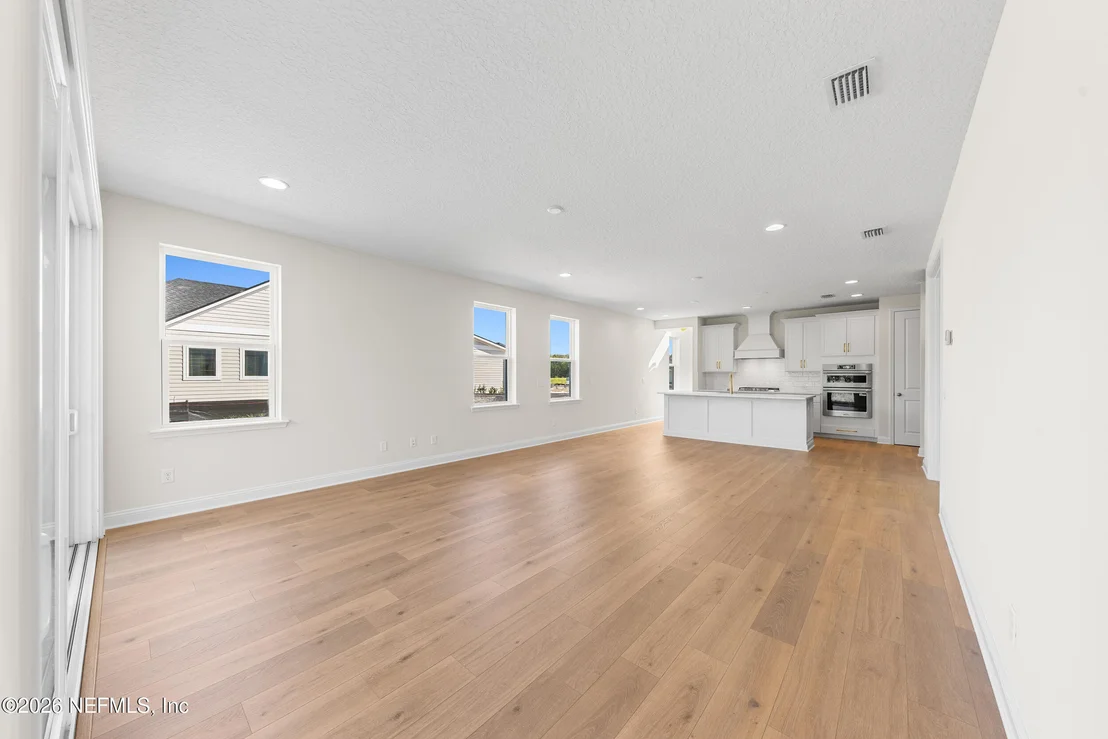 Photo of 357 DOWNRIVER Road