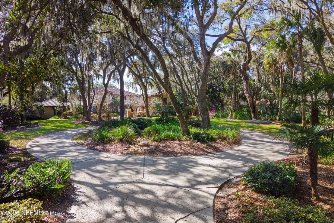Photo of 24733 HARBOUR VIEW Drive
