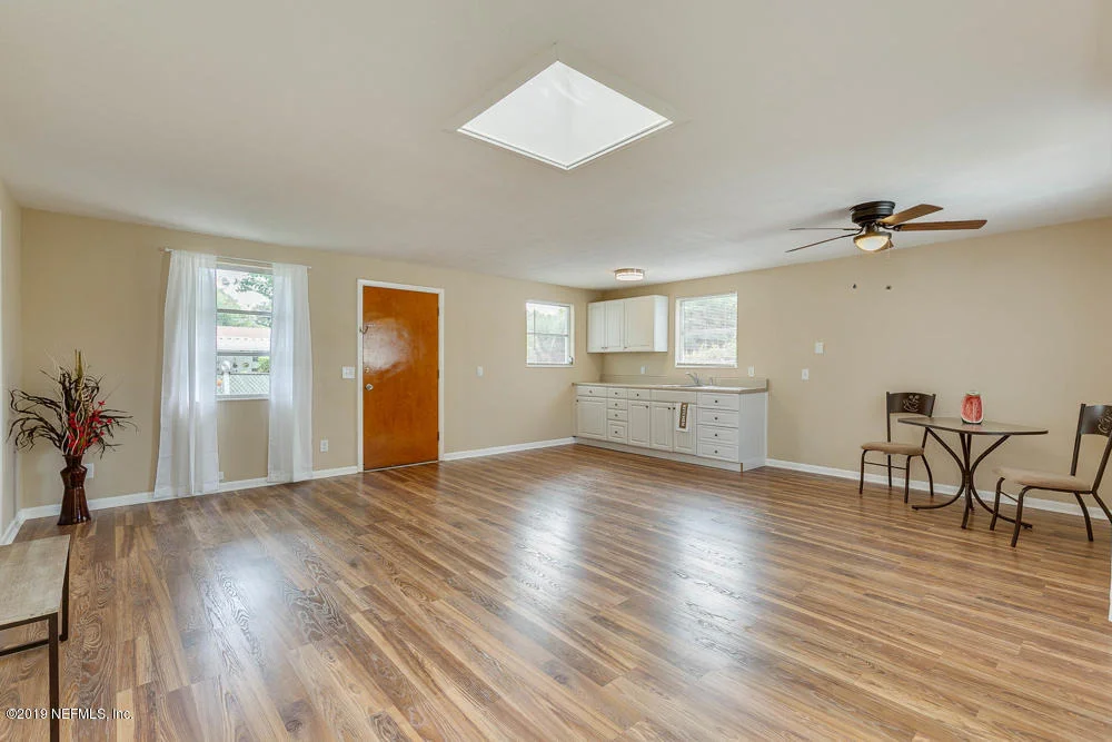 Photo of 2053 RONALD Lane