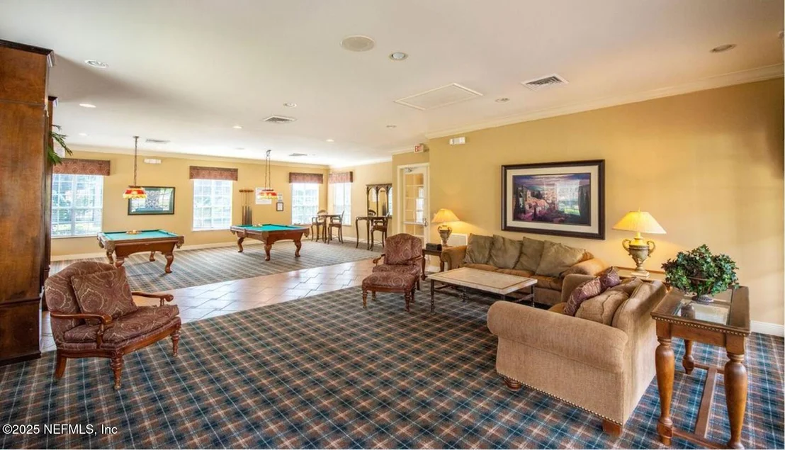 Photo of Unit 201 at 625 FAIRWAY Drive