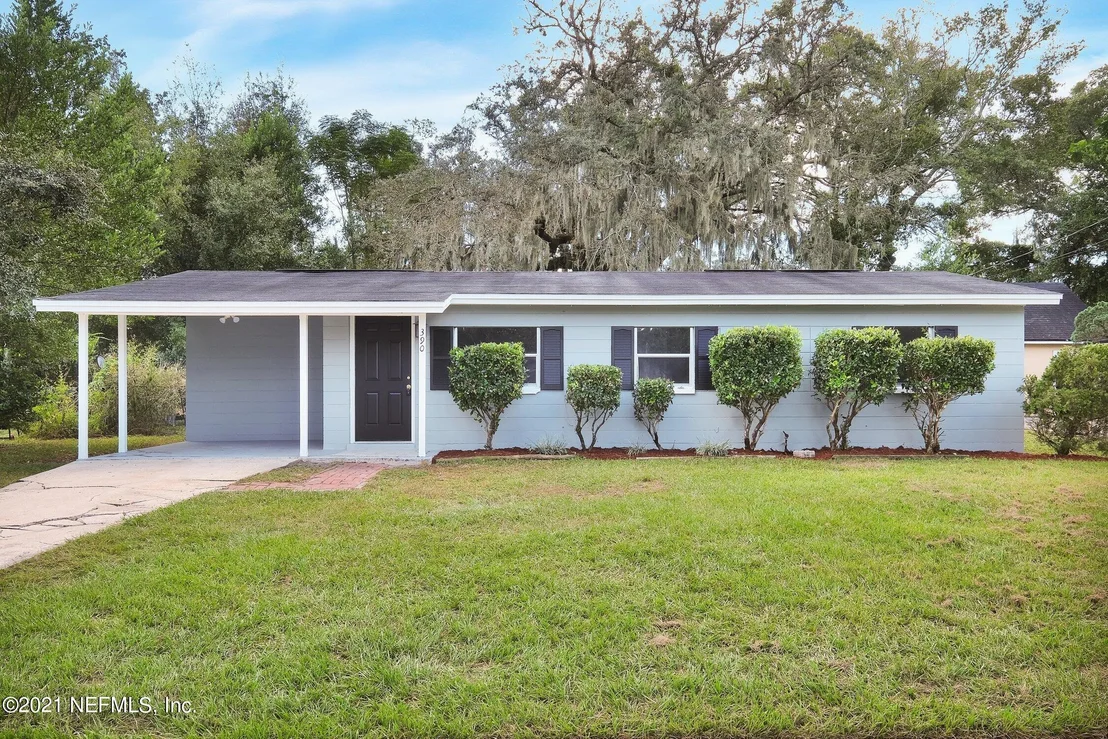Photo of 390 WOODSIDE Drive