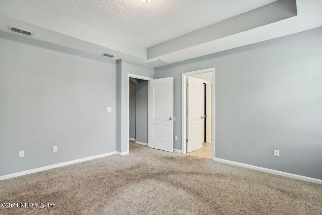Photo of 597 DRYSDALE Drive