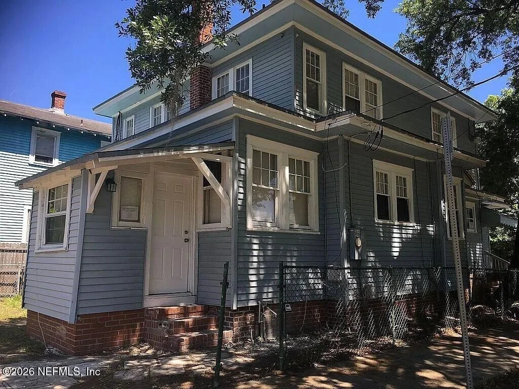 Photo of 2036 MONCRIEF Road