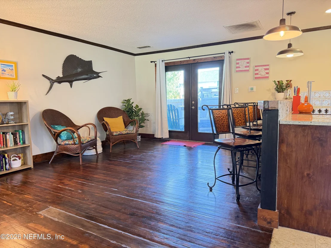 Photo of 102 ZORATOA Avenue