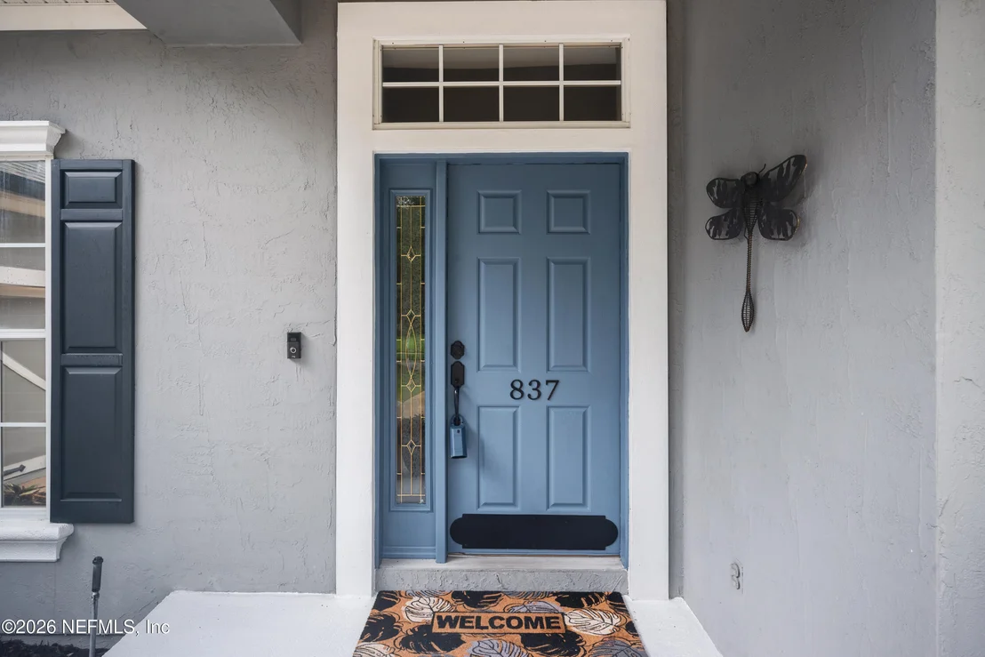 Photo of 837 EAGLE POINT Drive