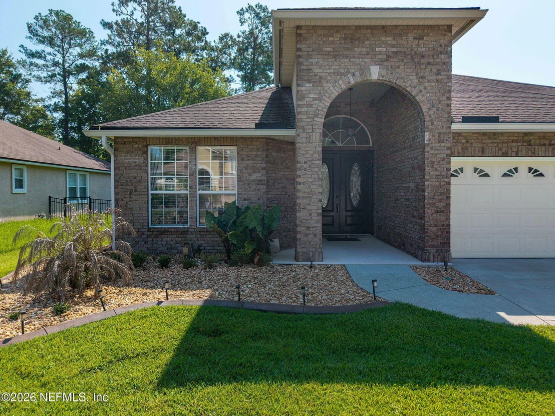 Photo of 2325 LINKS Drive