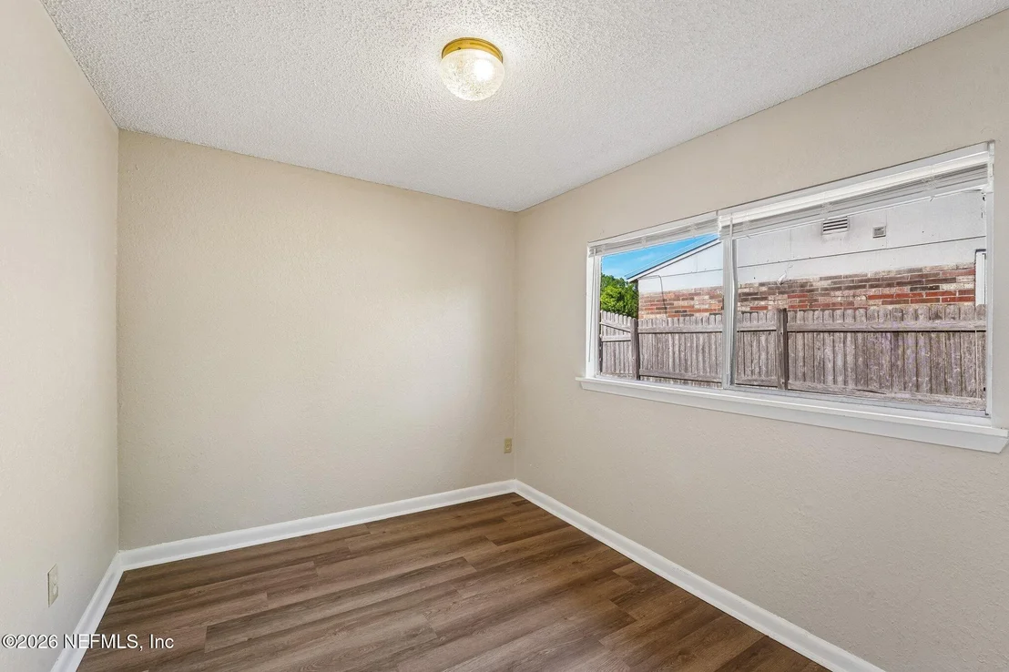 Photo of 4371 CROSSBOW Road