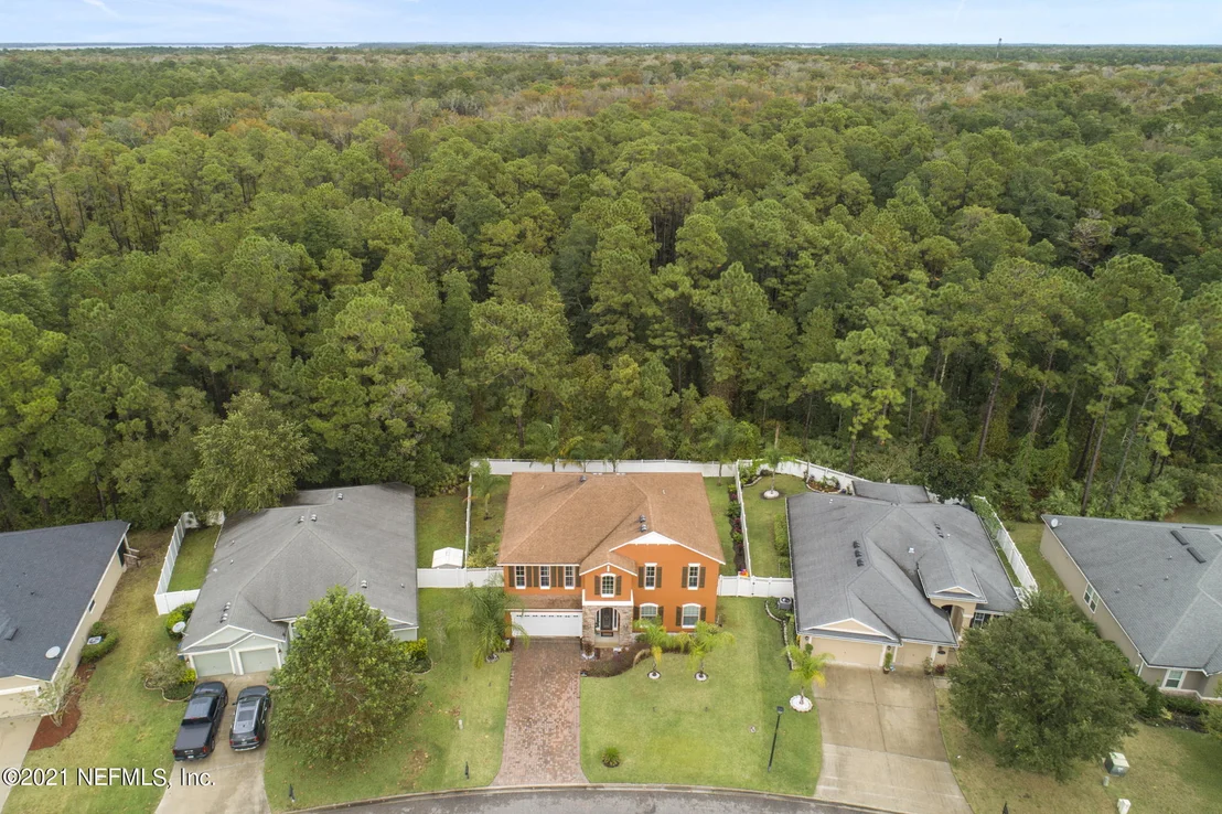 Photo of 13725 DEVAN LEE Drive N