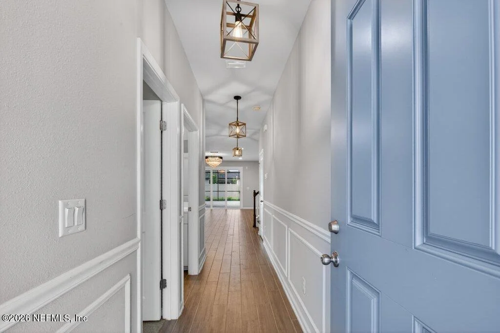 Photo of 21 YARDLEY Court