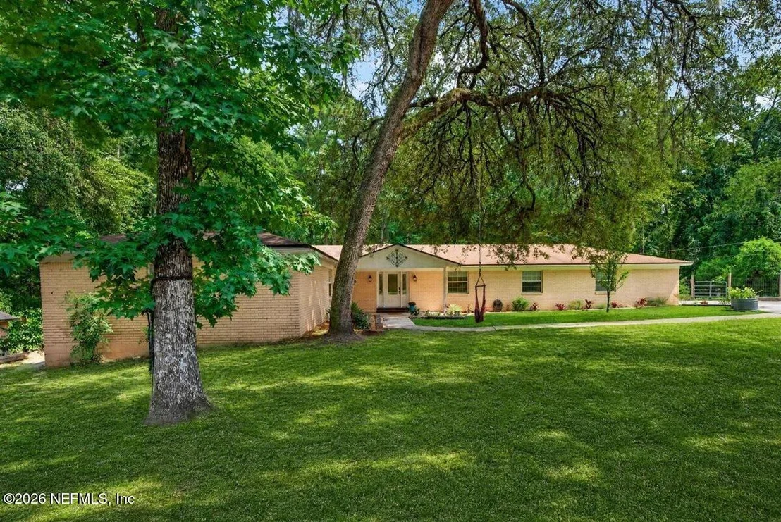 Photo of 3621 COUNTY ROAD 215