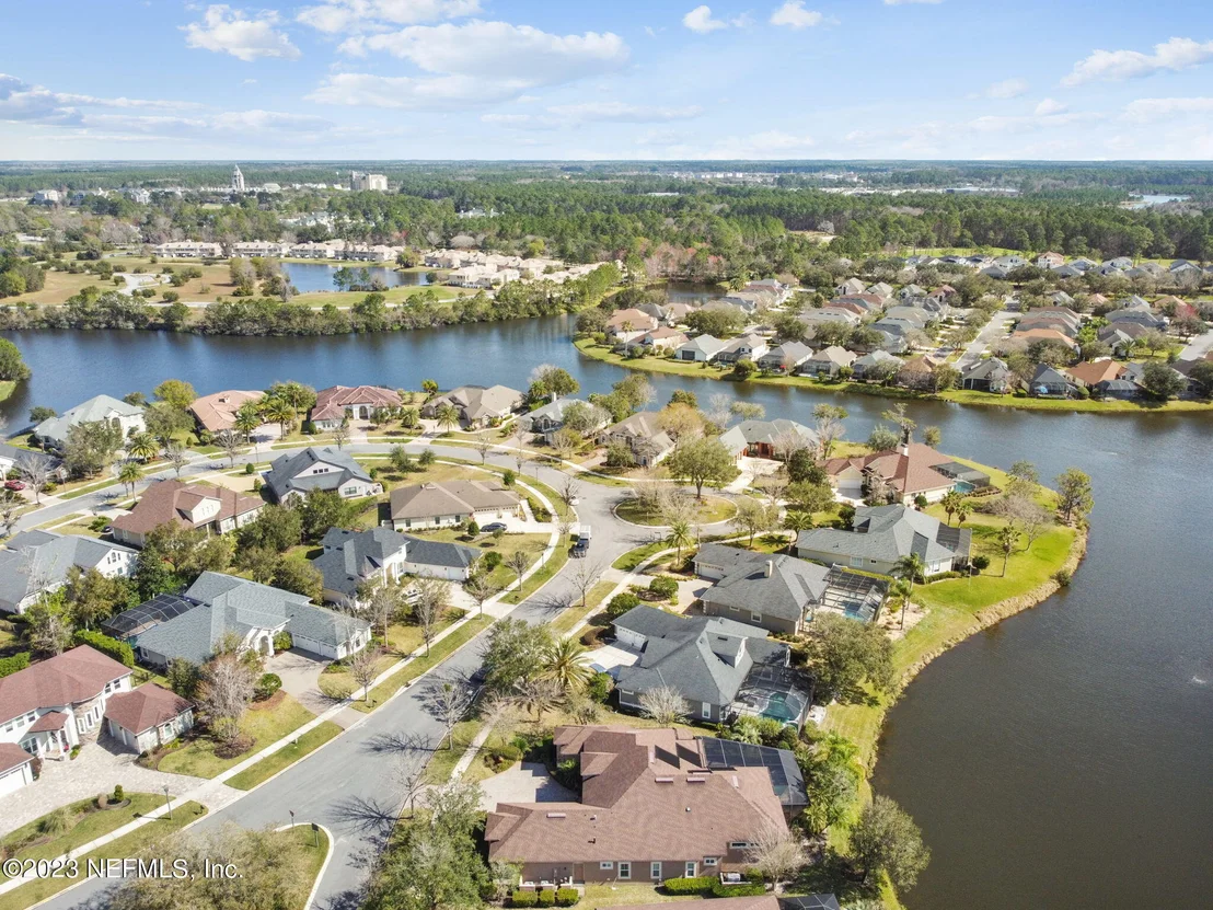 Photo of 608 DONALD ROSS Way