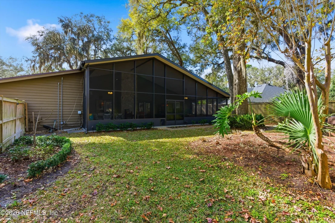 Photo of 1035 ANCHOR Road