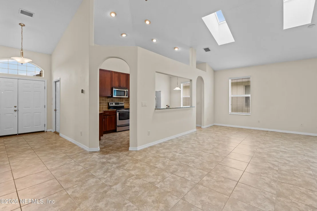 Photo of 756 CRESTWOOD Drive