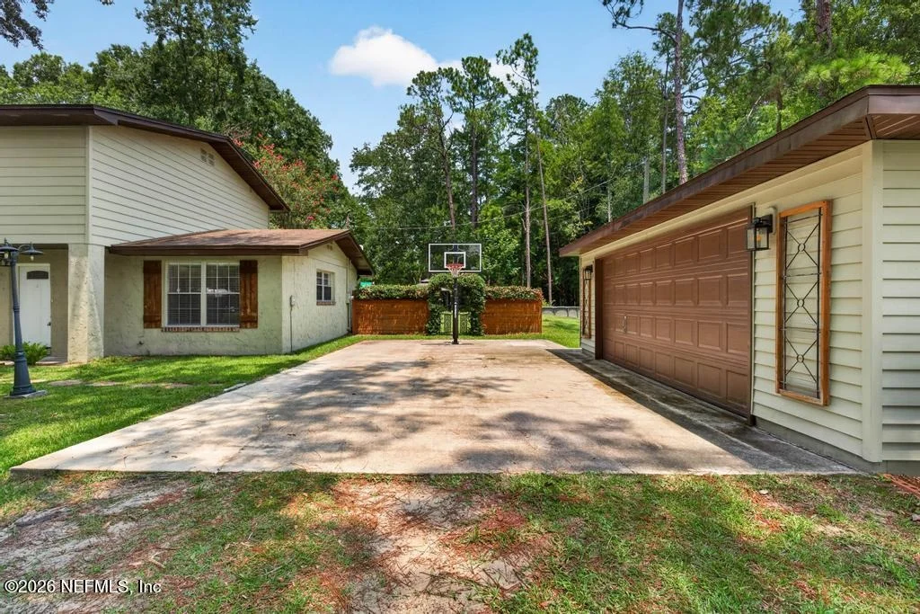 Photo of 54704 CRAVEY Road