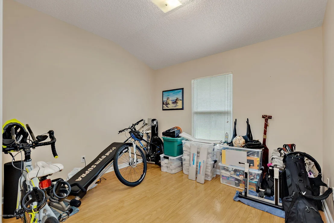 Photo of 351 LINDEN Lane