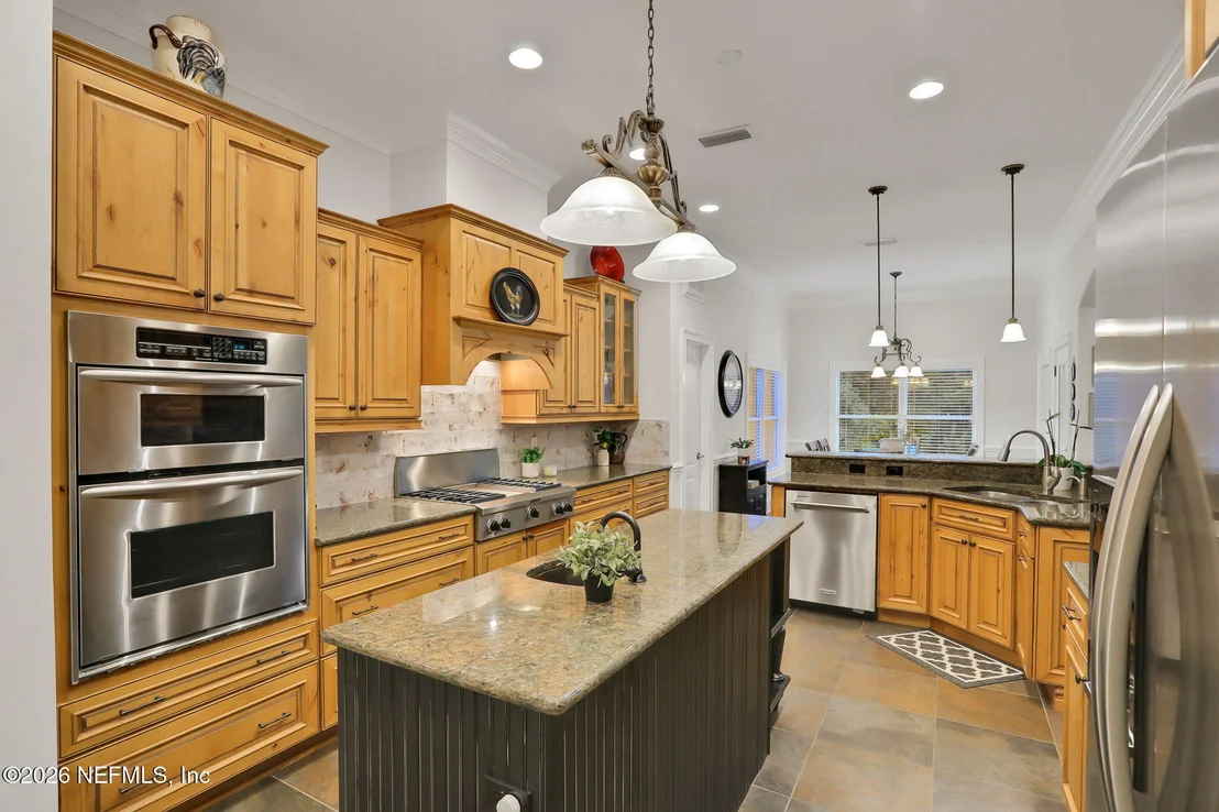 Photo of 696 FREDERIC Drive