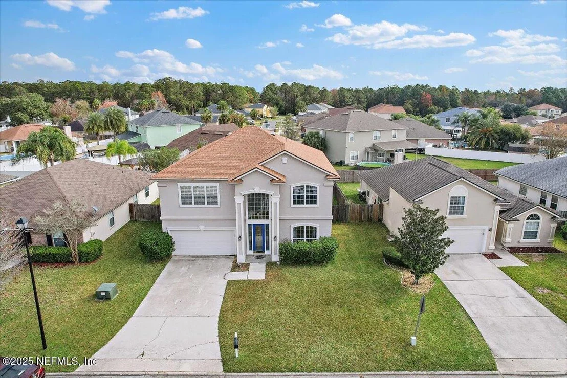 Photo of 360 SUMMIT Drive