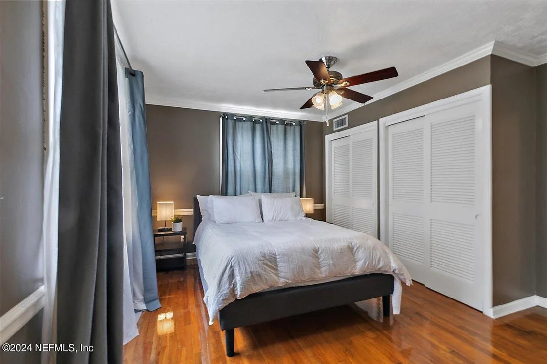 Photo of 1639 AVOCA Place