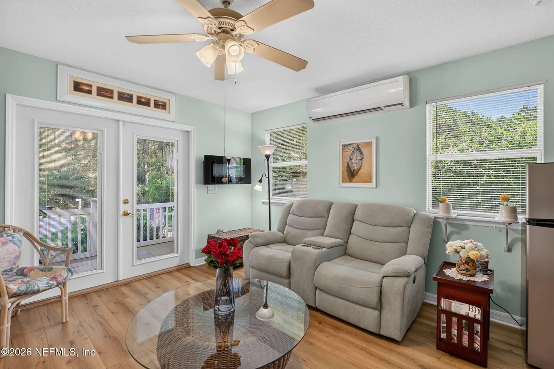 Photo of 9648 BEMBRIDGE MILL Drive
