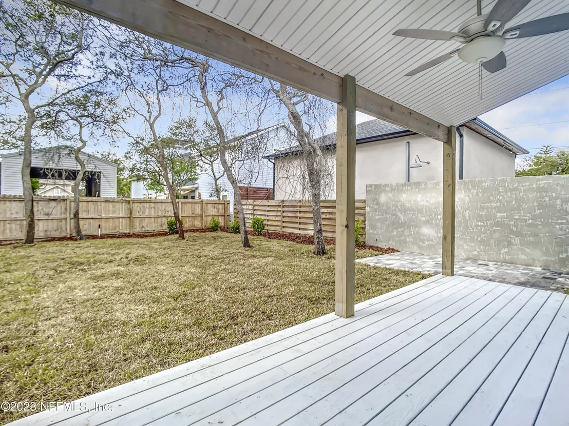 Photo of 6635 MADISON Street
