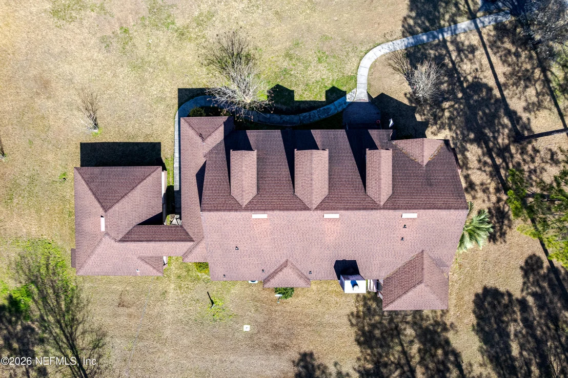 Photo of 8404 NESBITT Road