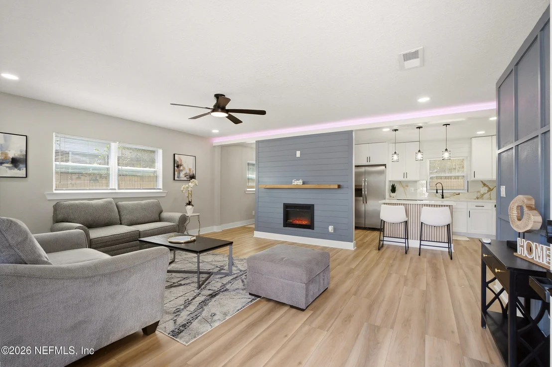 Photo of 5746 TEMPEST Street