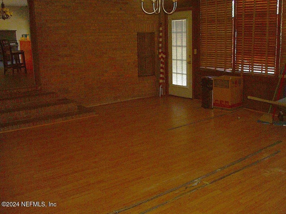 Photo of 1113 FIELDCREST Road