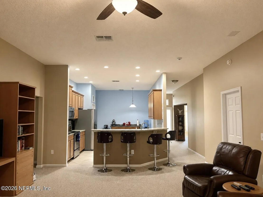Photo of 712 FLOWERS Street