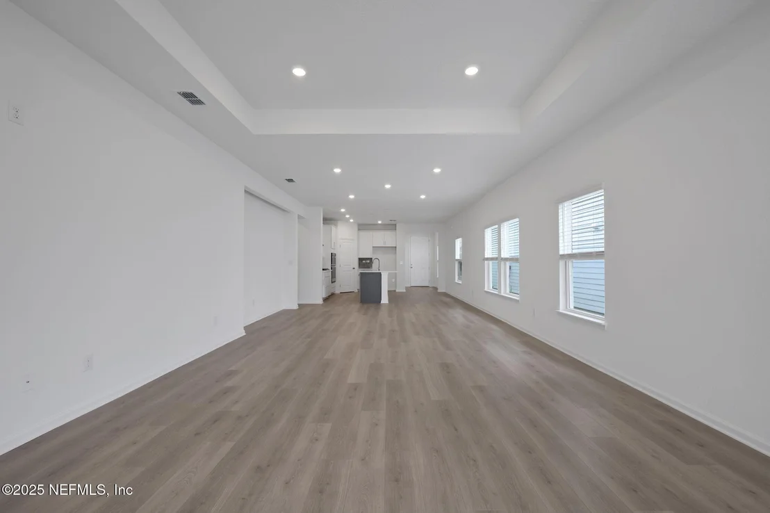 Photo of 405 BROOK FOREST Drive