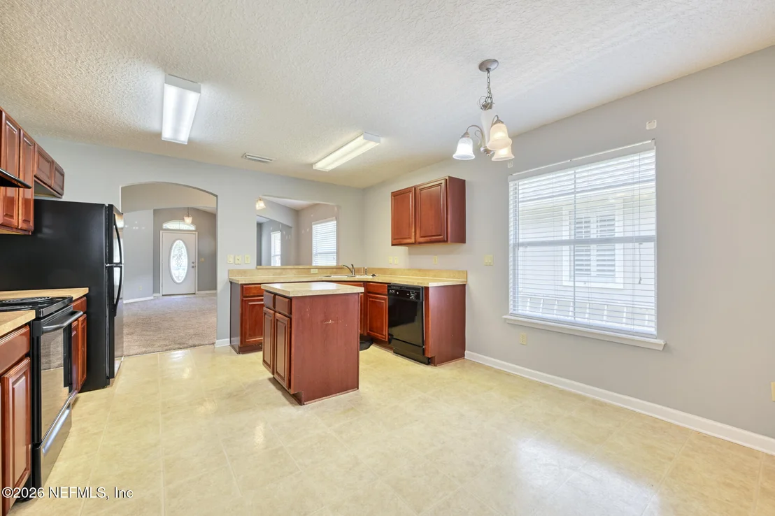 Photo of 3809 PEBBLE BROOKE Circle