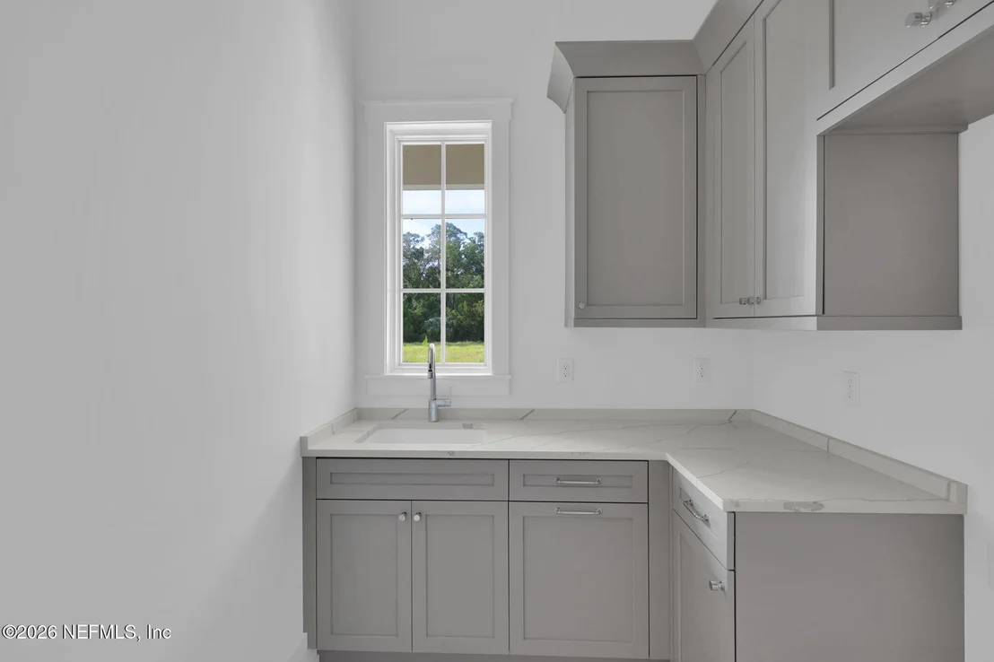 Photo of 605 SHELL RIDGE Lane