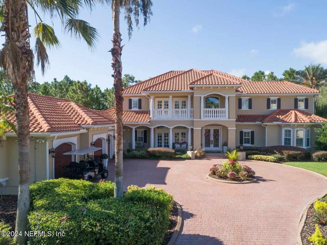 Photo of 752 PROMENADE POINTE Drive
