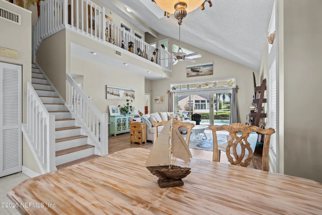 Photo of 265 KINGSTON Drive