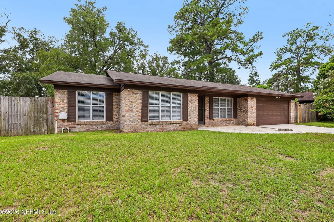 Photo of 8364 POINTER Drive N
