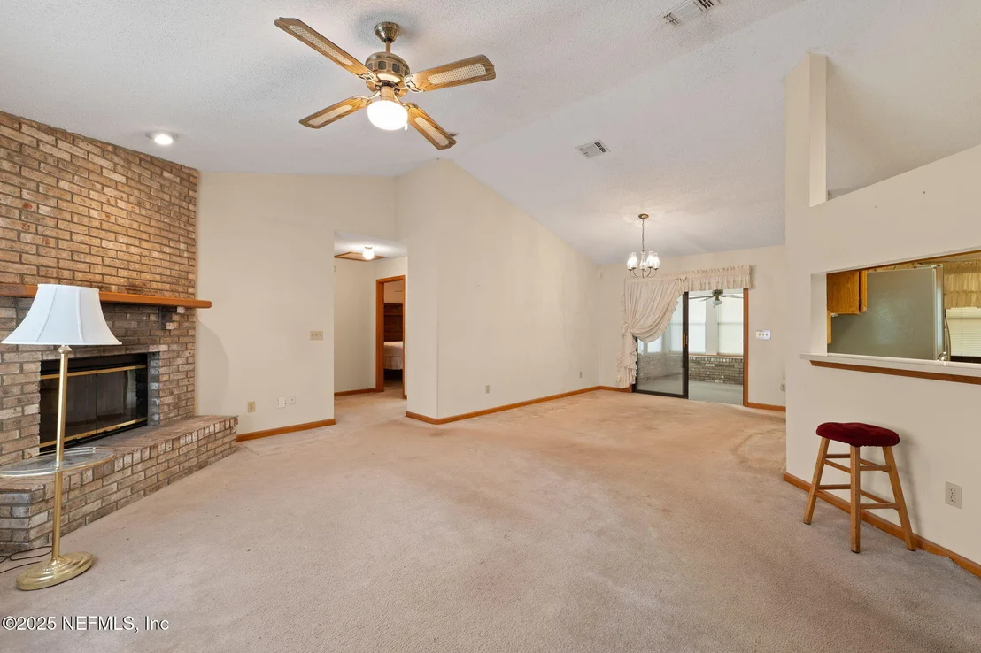 Photo of 2658 APACHE Court
